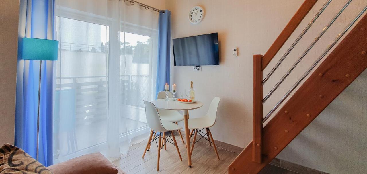 Holiday Home Slavia New S8 Miedzyzdroje Z Antresola I Balkonem Przy Plazy Exteriör bild