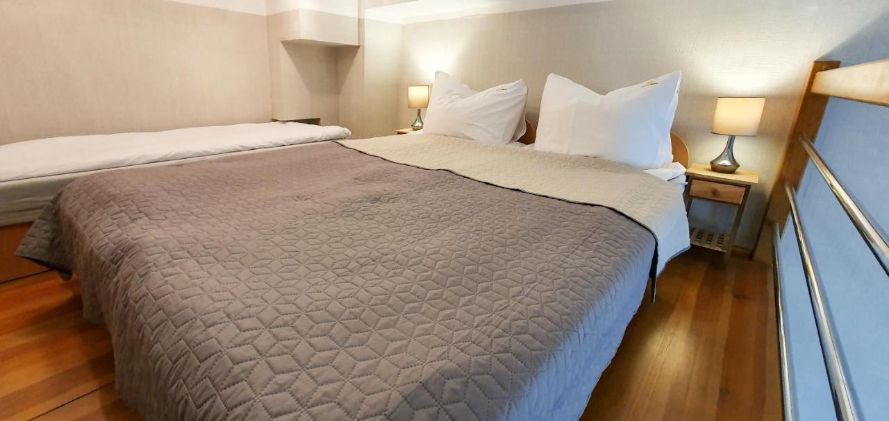 Holiday Home Slavia New S8 Miedzyzdroje Z Antresola I Balkonem Przy Plazy Exteriör bild