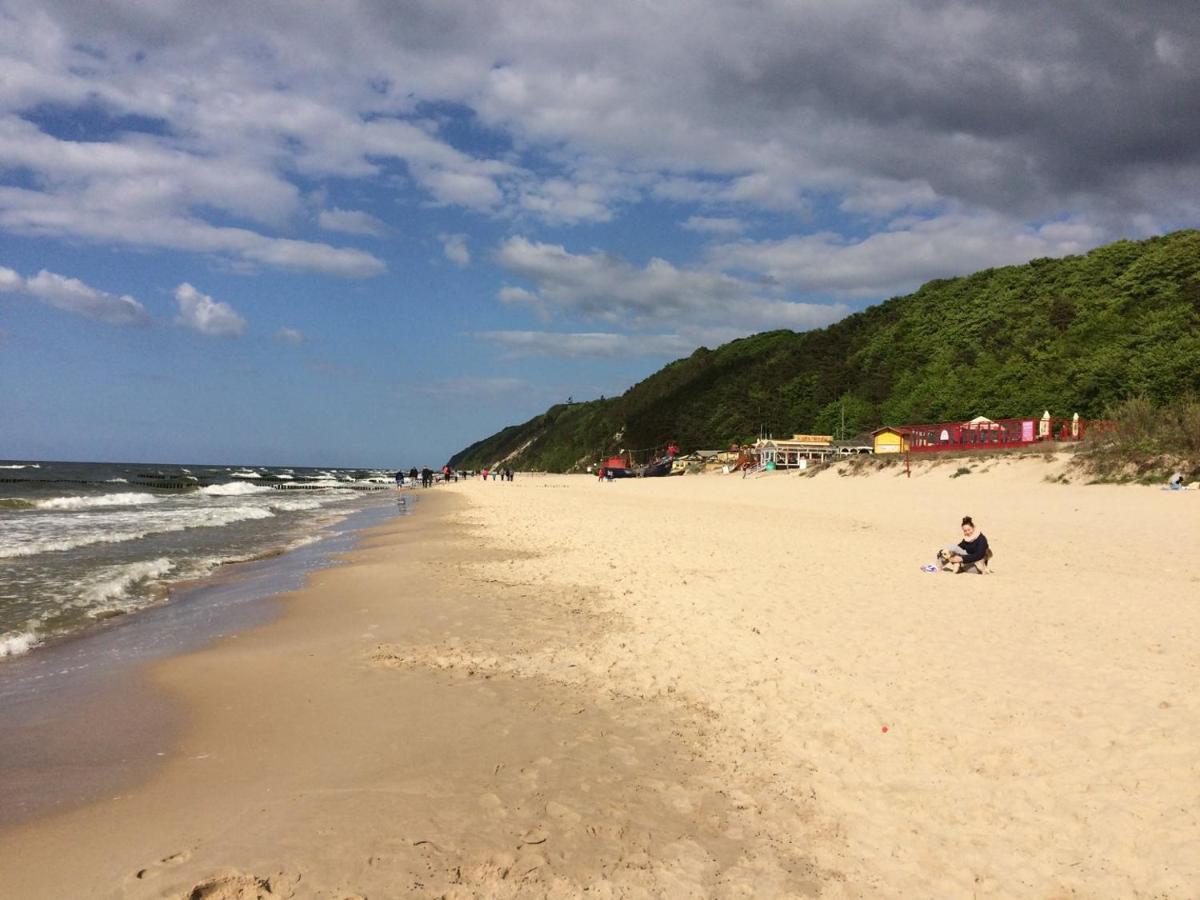 Holiday Home Slavia New S8 Miedzyzdroje Z Antresola I Balkonem Przy Plazy Exteriör bild